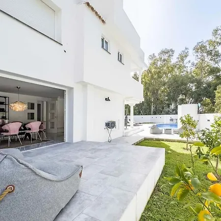 91-exclusive Modern With Private Pool , Villa